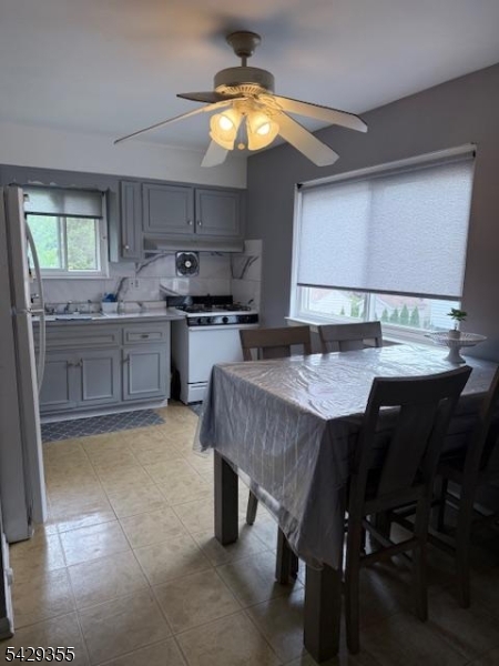 220 Centre St 2