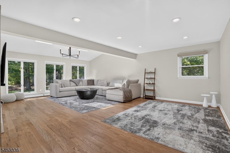 22 Woodside Rd