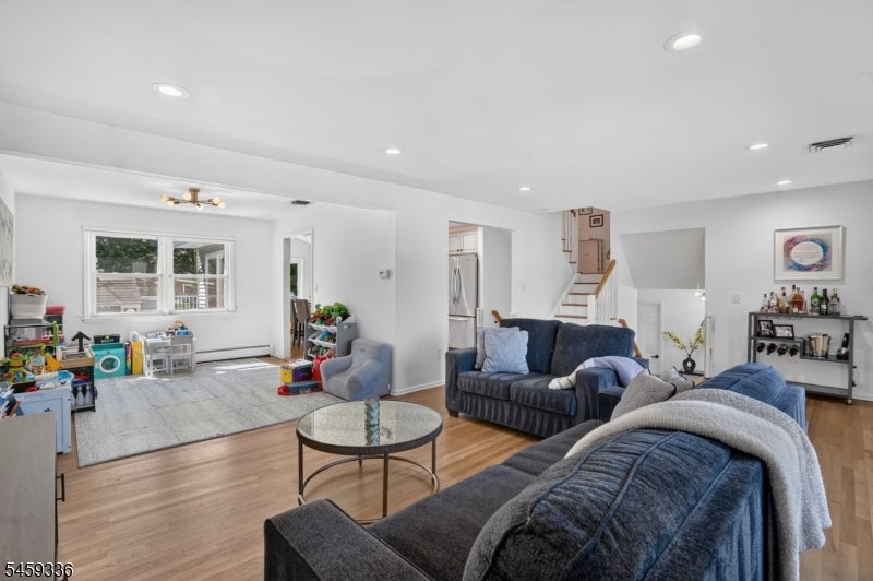22 Woodside Rd