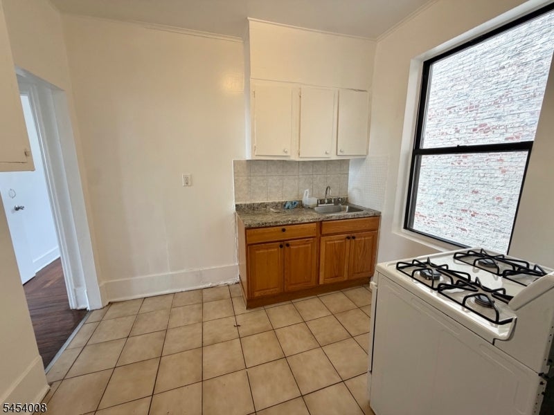 94 S Munn Ave 43