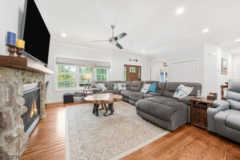 66 Taylortown Rd