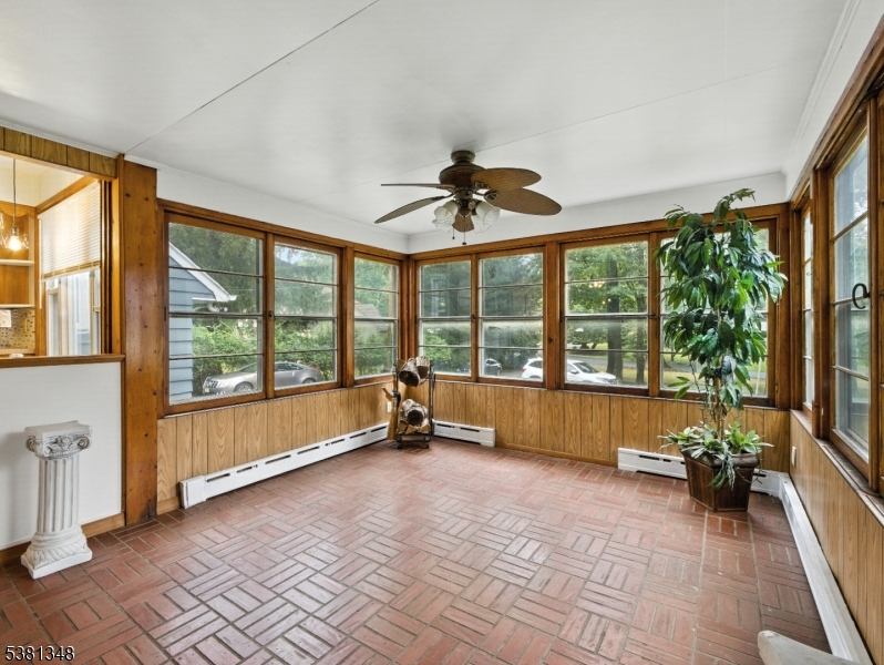 15 Old Rifle Camp Rd
