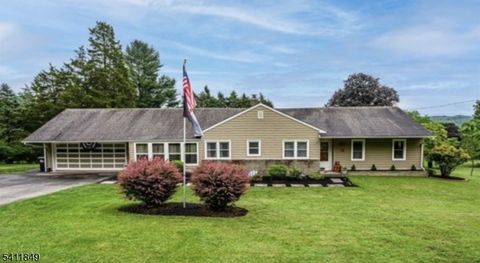 16 Dogwood Ln Washington Twp. NJ 07882