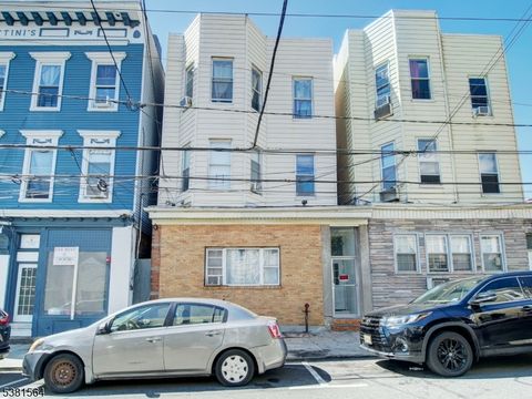 411 Monastery Pl Union City NJ 07087