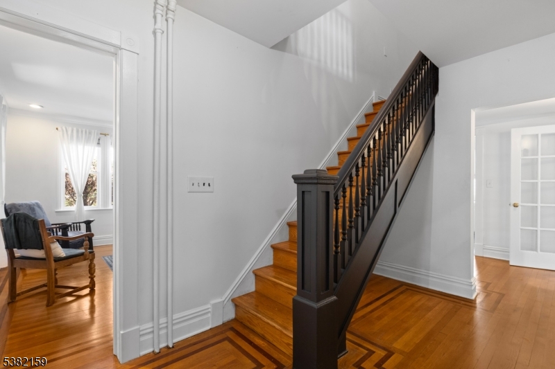 335 Orchard Ter