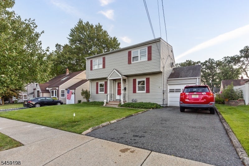 73 Birchwood Ter