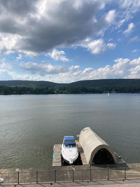 54 Board Rd West Milford Twp. NJ 07421