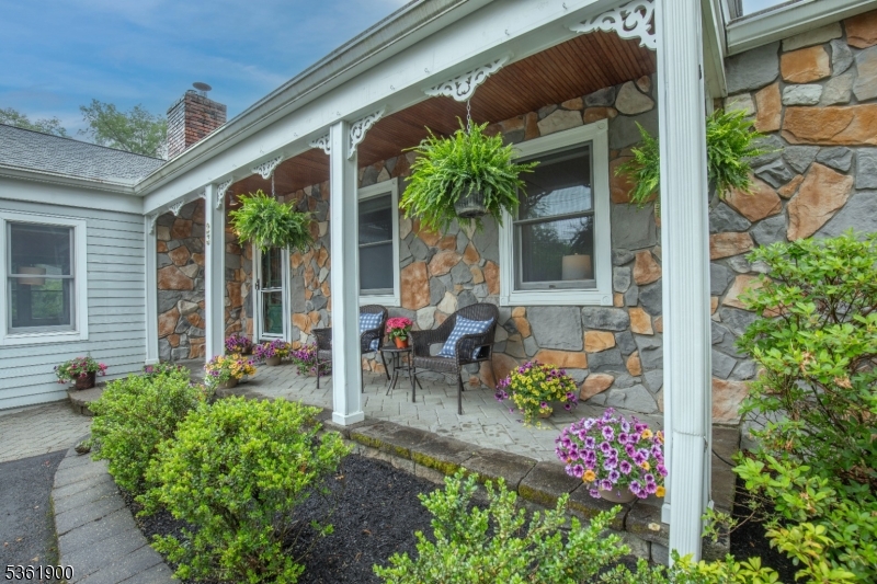 23 Juniper Way