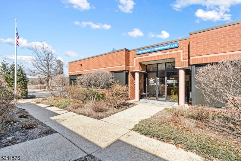 200 Mineral Springs Dr