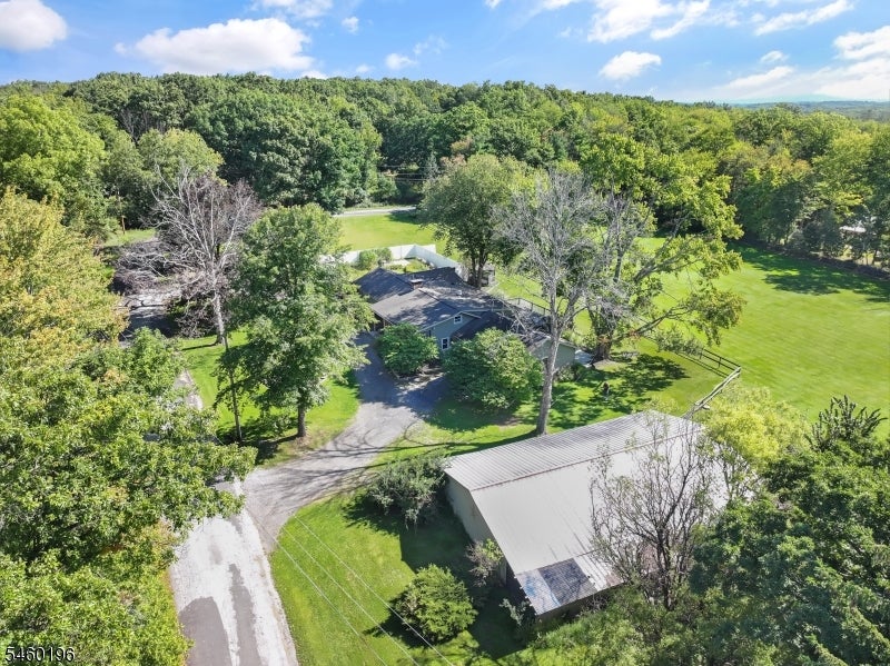 76 Glen Rd