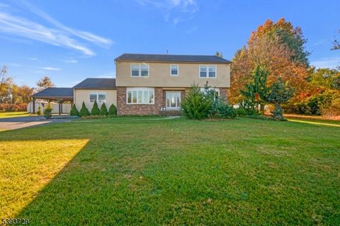 Photo of 90 Old York Rd, East Amwell, NJ 08551 (MLS # 3995592)