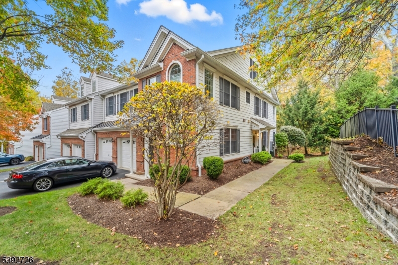 54 Pine Lake Ter T054