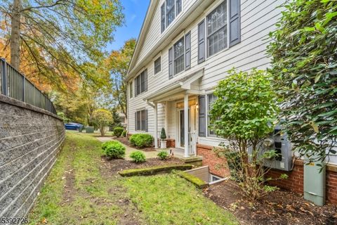 54 Pine Lake Ter T054 River Vale Twp. NJ 07675