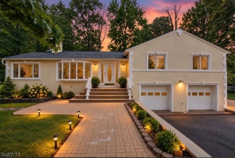 Photo for 531 Mountain Ave