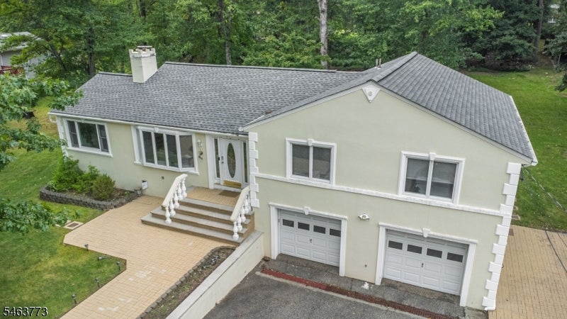 531 Mountain Ave
