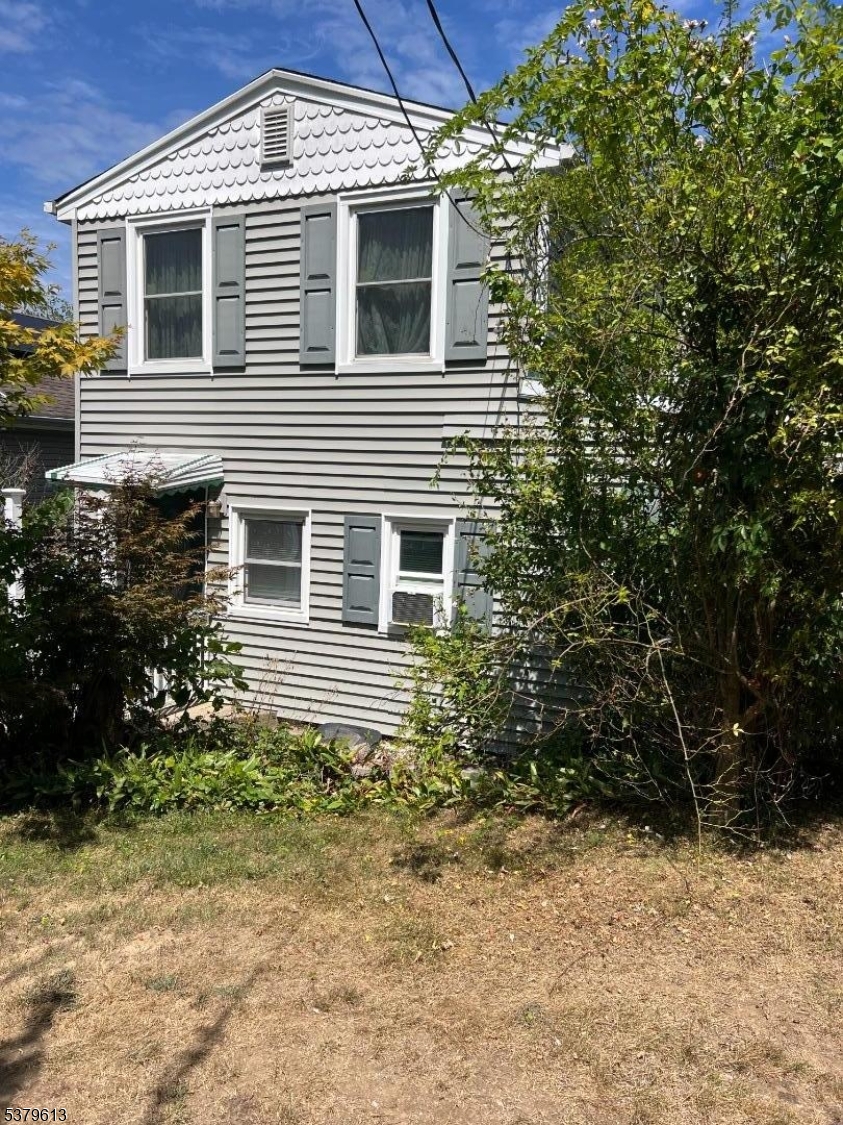 7 Wildrose Rd