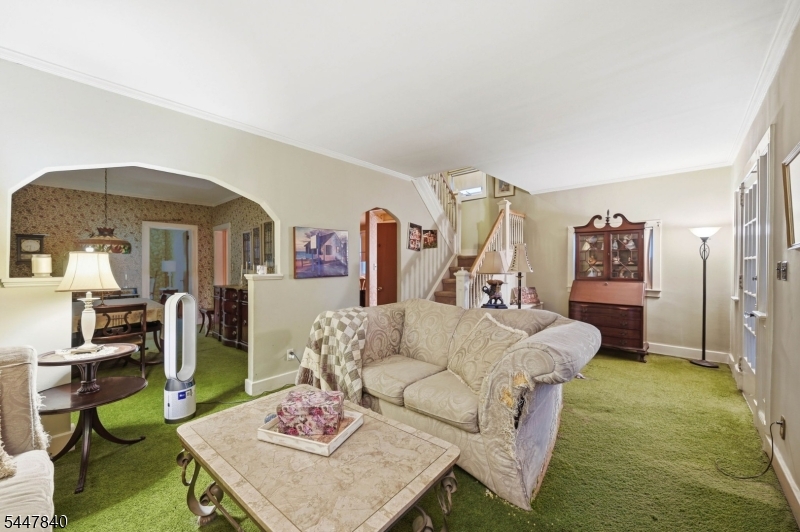 72 Maitland Ave
