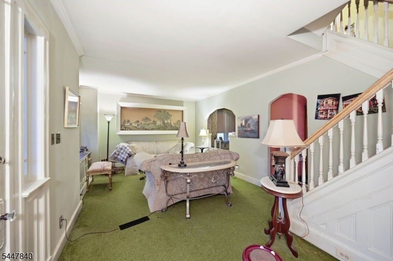 72 Maitland Ave