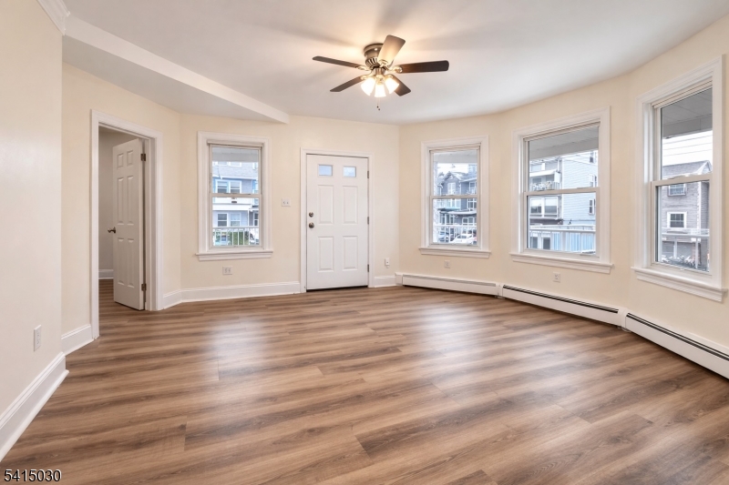 64 N 13Th St APT 1 1