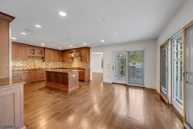 496 White Oak Ridge Rd