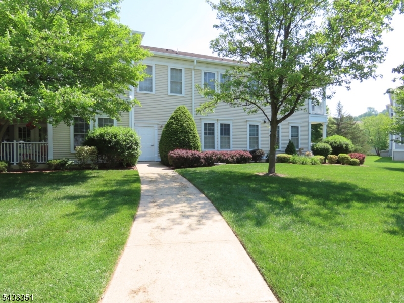 4020 Brookfield Glen Dr