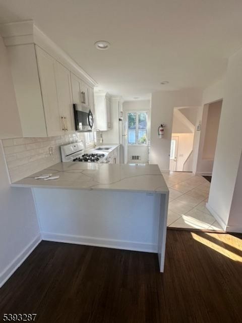 Photo of 56 Buena Vista Rd #1, Cedar Grove, NJ 07009 (MLS # 3994296)
