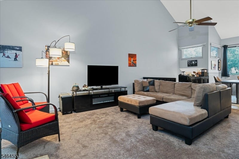 26 Red Oak Ter