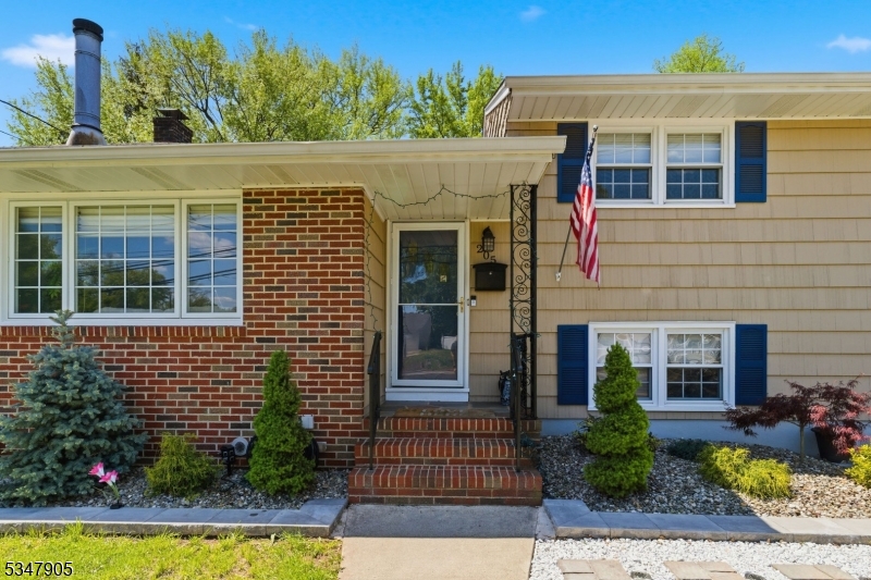 205 New Dover Rd