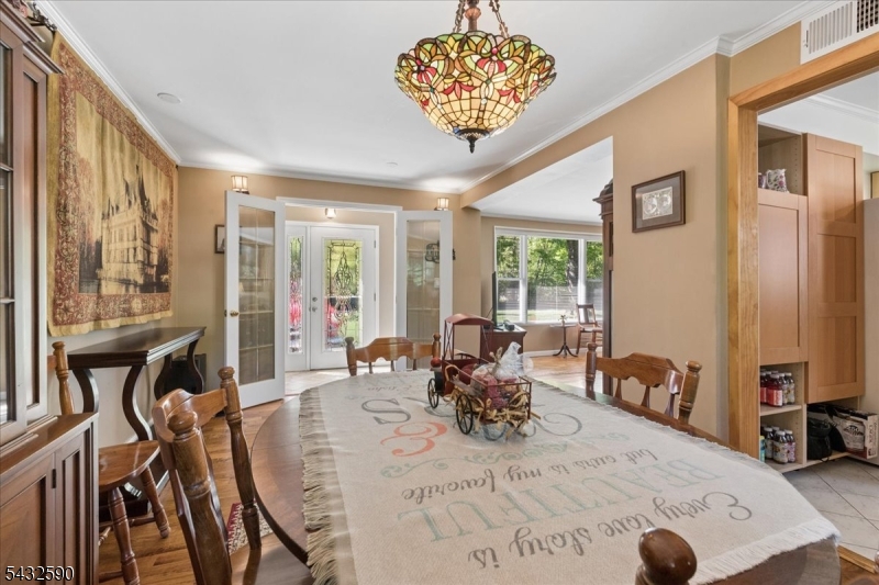 1 Cedar Ct