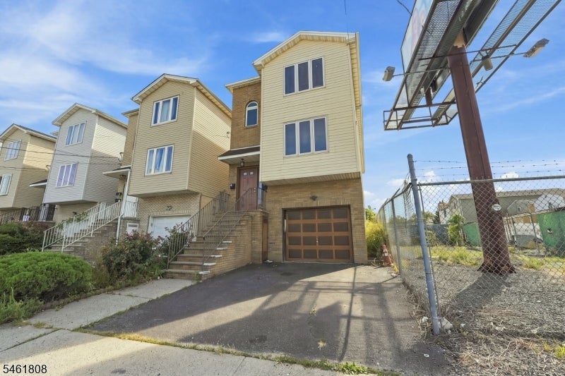 250 Passaic Ave