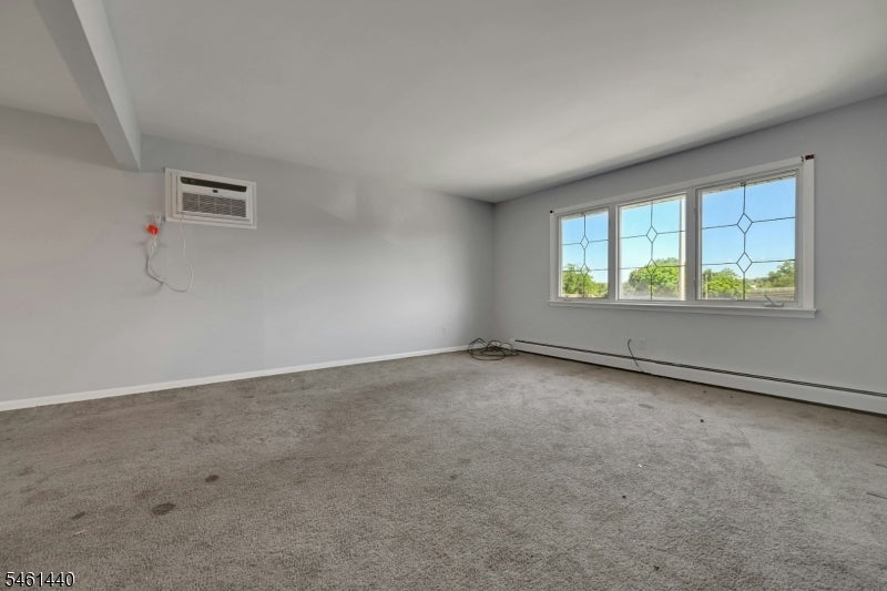 347 Chestnut Ave