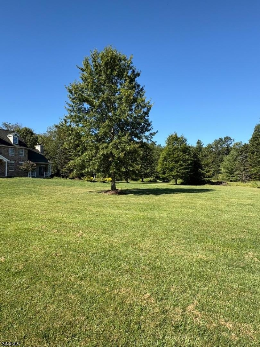 15 Opdyke Rd