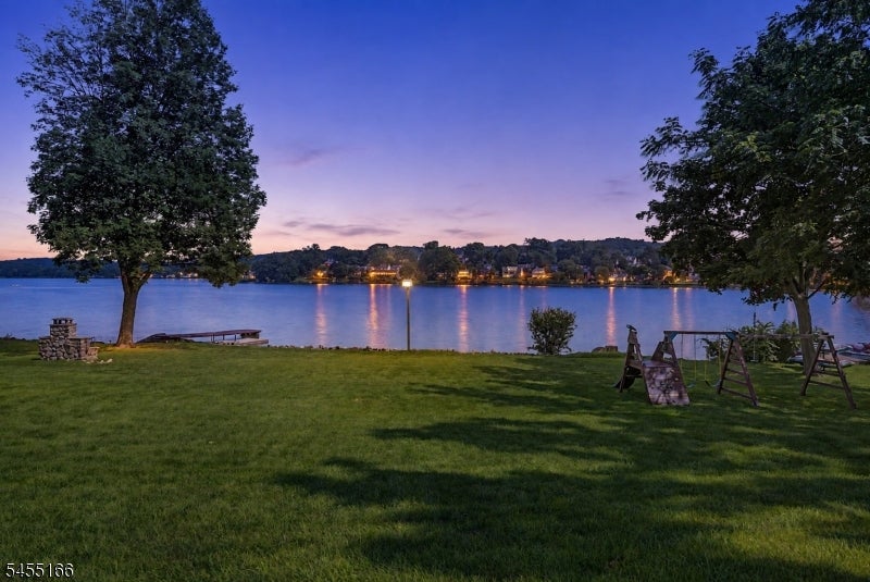 21 Musconetcong Ave