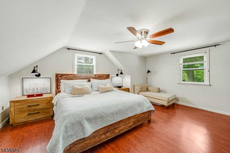 232 W Linden Ave