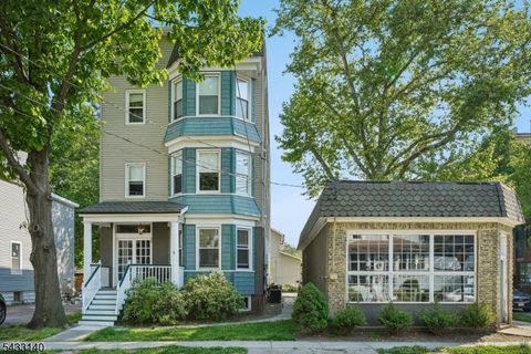 68 Llewellyn Ave Bloomfield Twp. NJ 07003