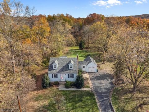 220 Stirling Rd Warren Twp. NJ 07059