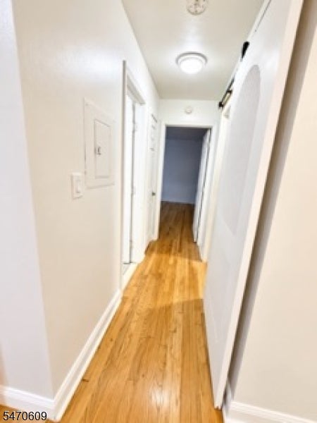 816 West Grand St 2D