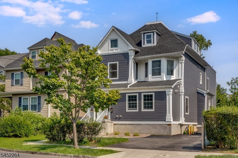 47 Greenwood Ave 1