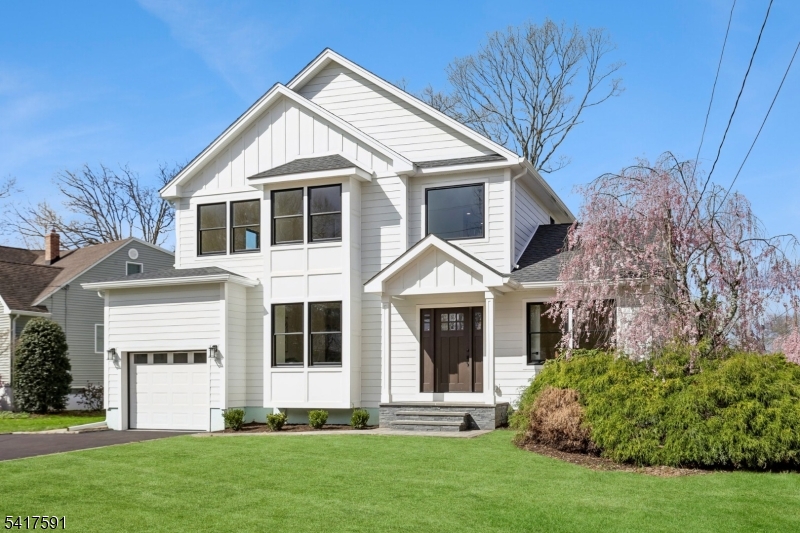 107 Pleasantview Ave