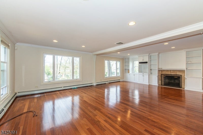 7 Fernwood Trl