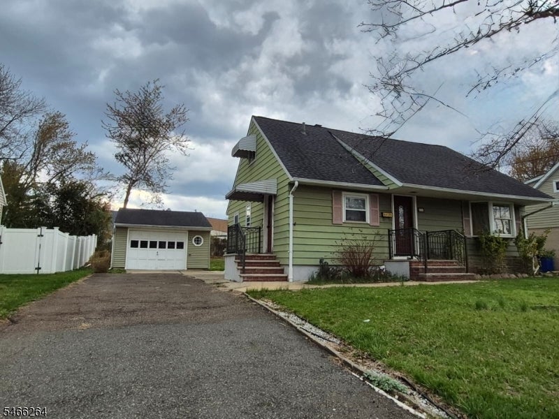 66 Independence Dr