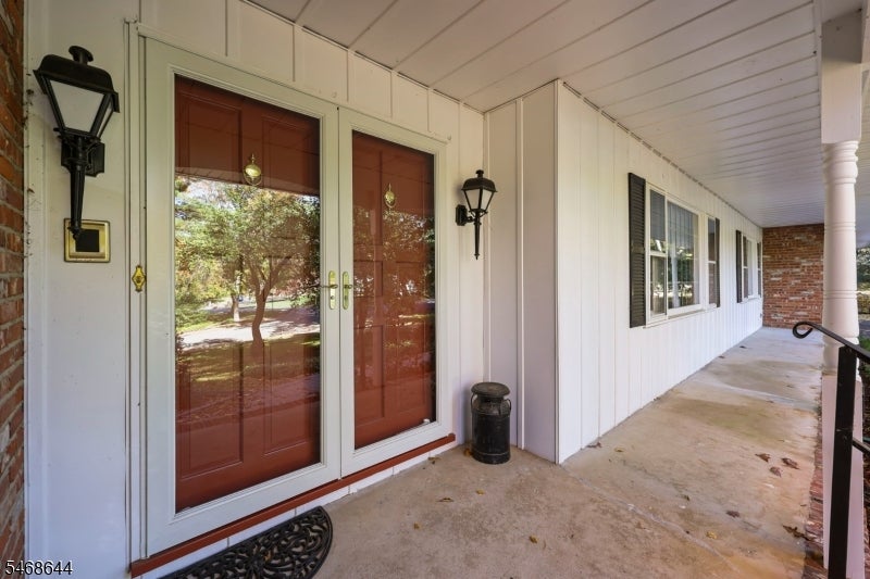 11 Colona Rd