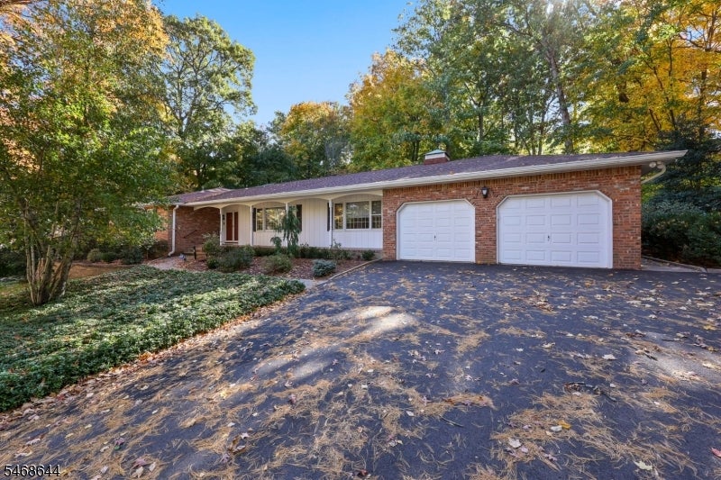11 Colona Rd