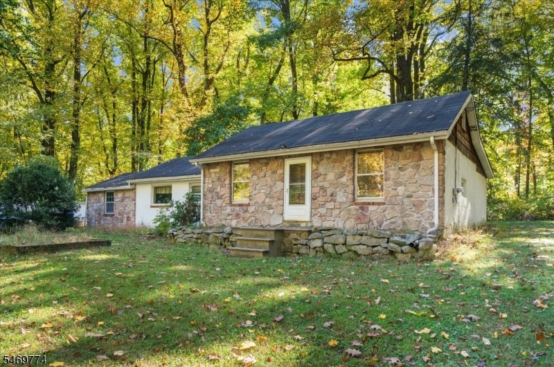 419 Mine Rd