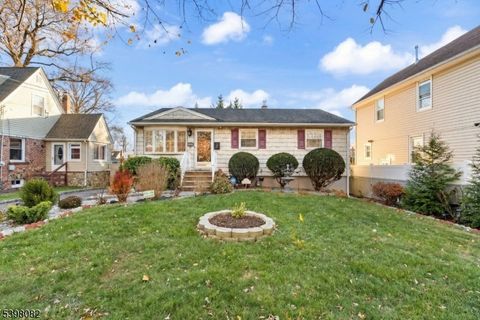 698 W Lake Ave Rahway City NJ 07065