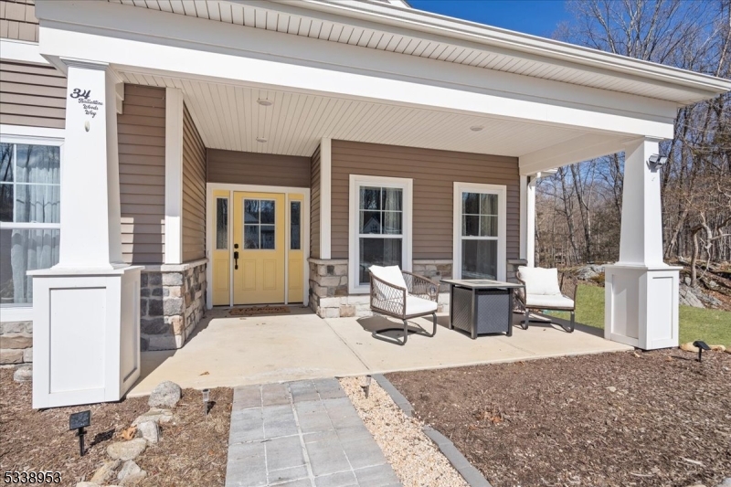 34 Ballantine Woods Way