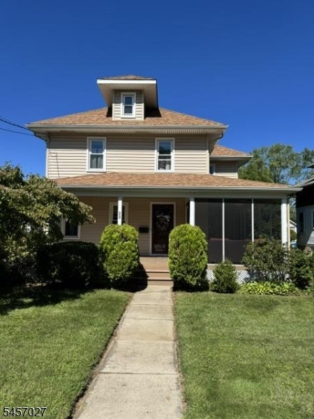 21 Eyland Ave