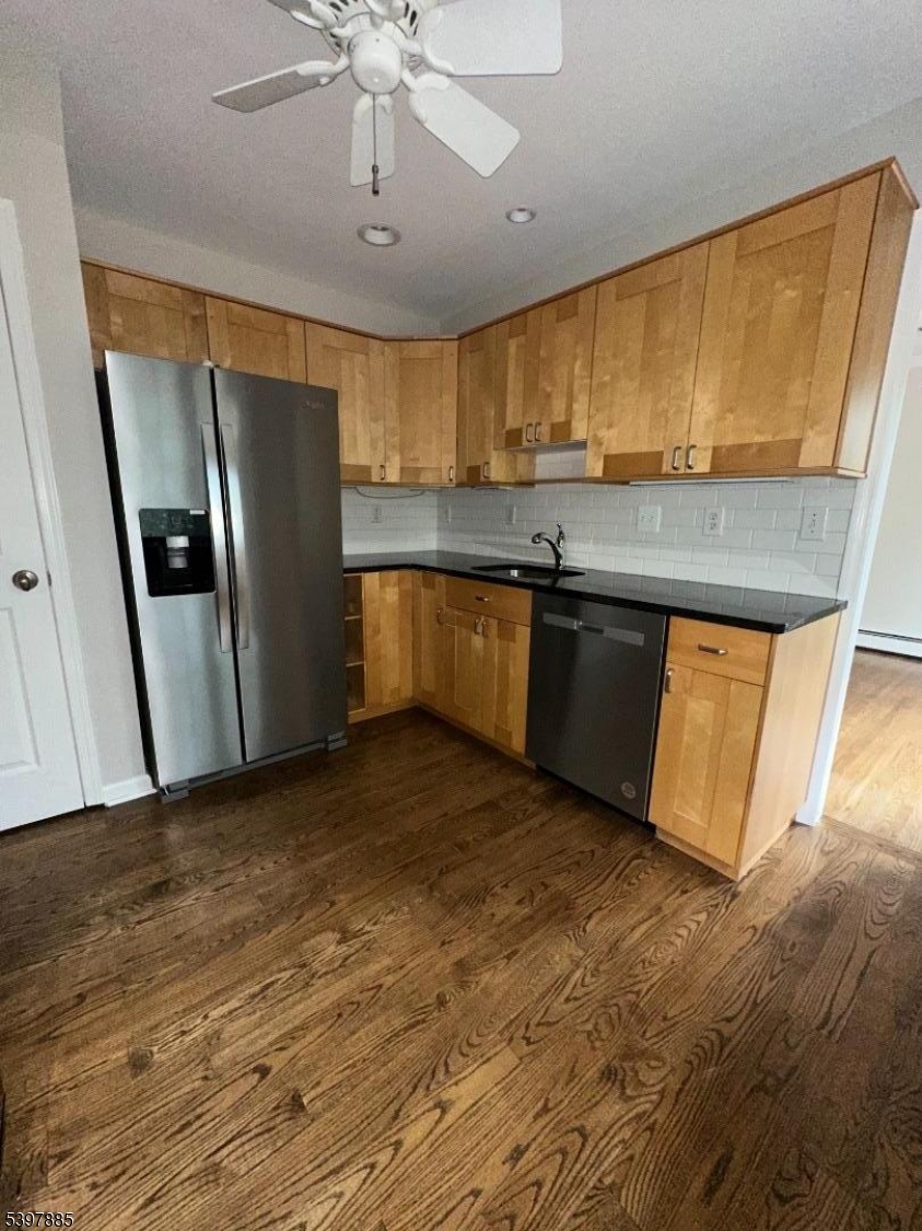 768 Springfield Ave C1