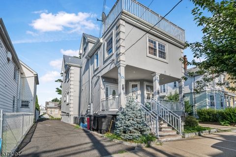 25 Palisade Ave Garfield City NJ 07026