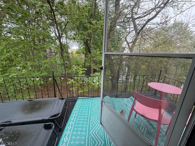 775 Bloomfield Ave 2